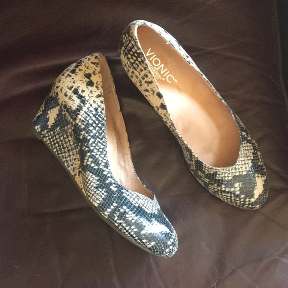 Vionic Shoes - Vionic Antonia snake patterned wedge pump